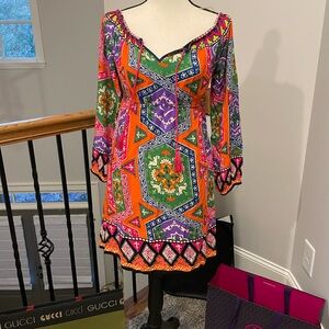 Flying Tomato Woman’s Dress in Sz M in gently used